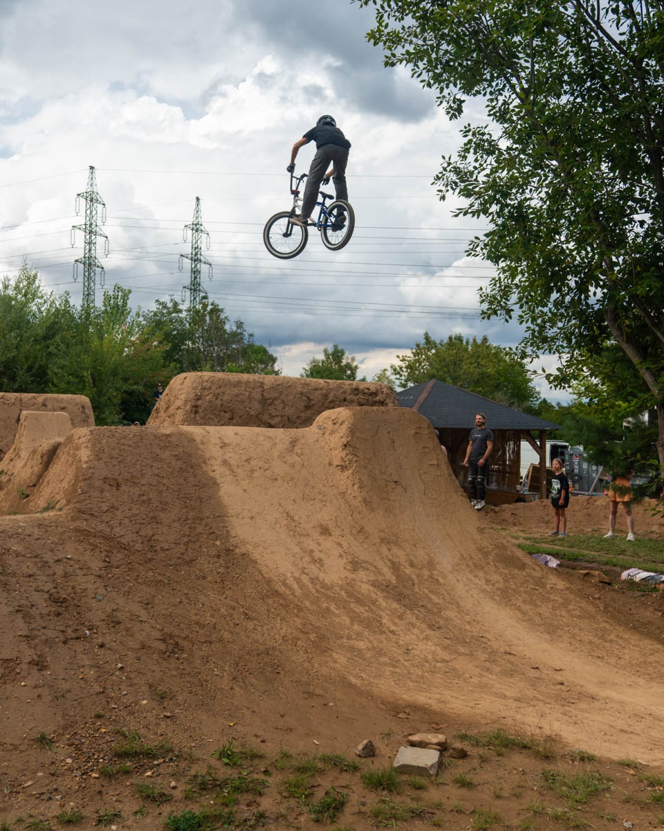 _BMX0478